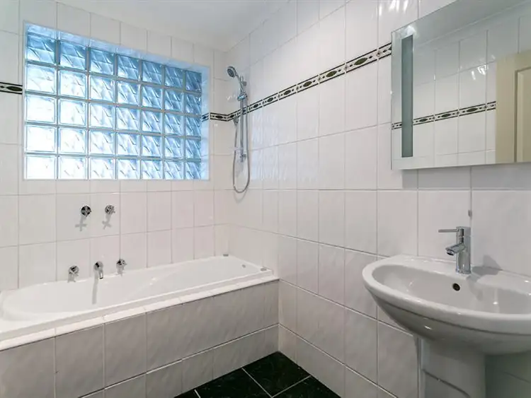 Sixth view of Homely house listing, 8 Firbank Tce, Albanvale VIC