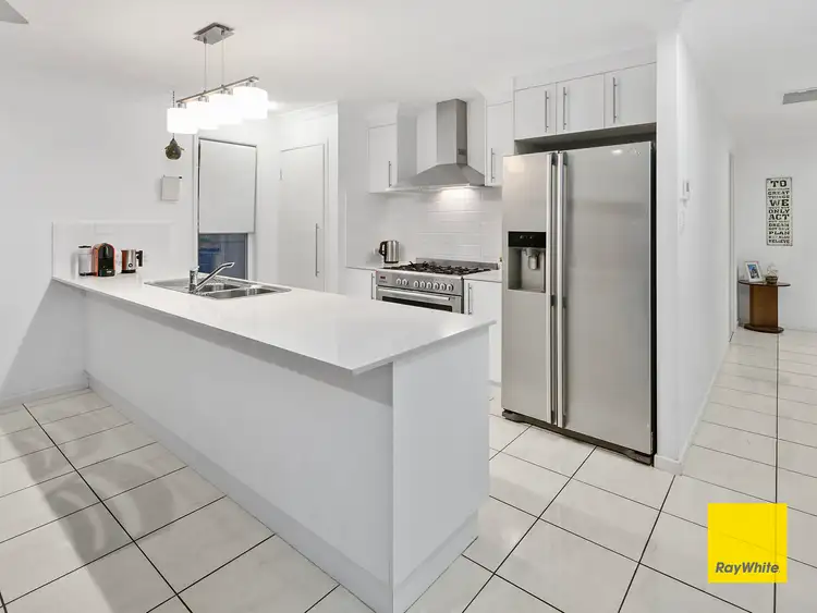 Second view of Homely house listing, 2 Higgs Circuit, Wynnum West QLD 4178