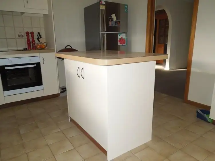 Seventh view of Homely house listing, 28 Derwent Ct, Mount Gambier SA