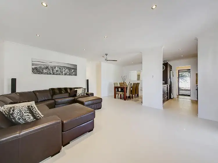 2 Weldon St, Birkdale QLD