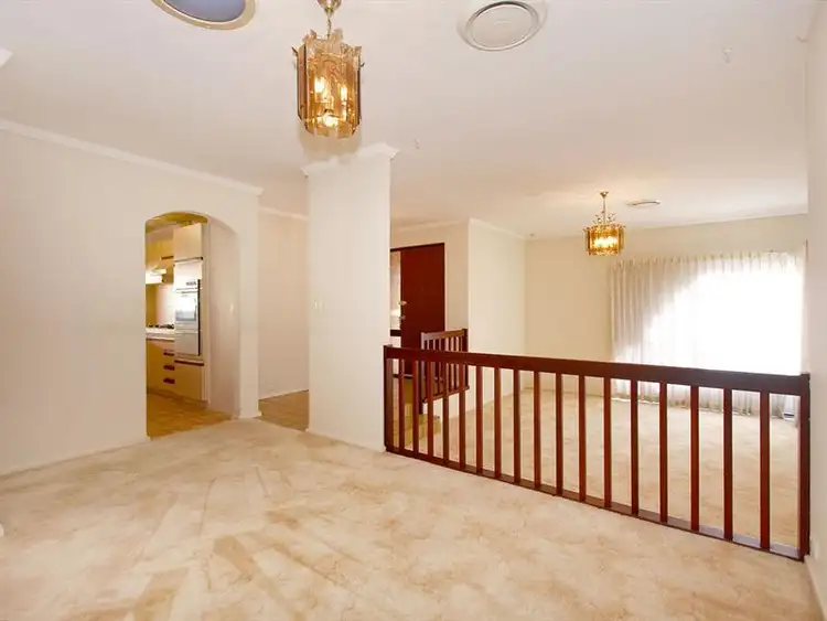 Fifth view of Homely villa listing, 13/26 Earlston Way, Booragoon WA