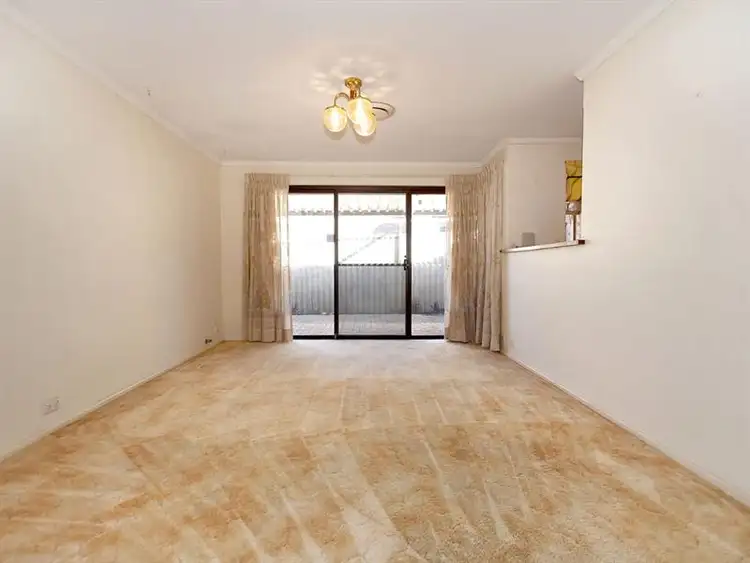 Sixth view of Homely villa listing, 13/26 Earlston Way, Booragoon WA