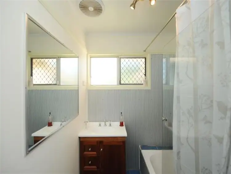 Seventh view of Homely house listing, 19 Dalton St, Clinton QLD