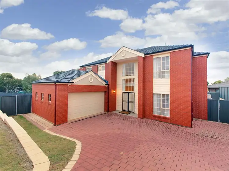 21 Stella St, Darlington SA