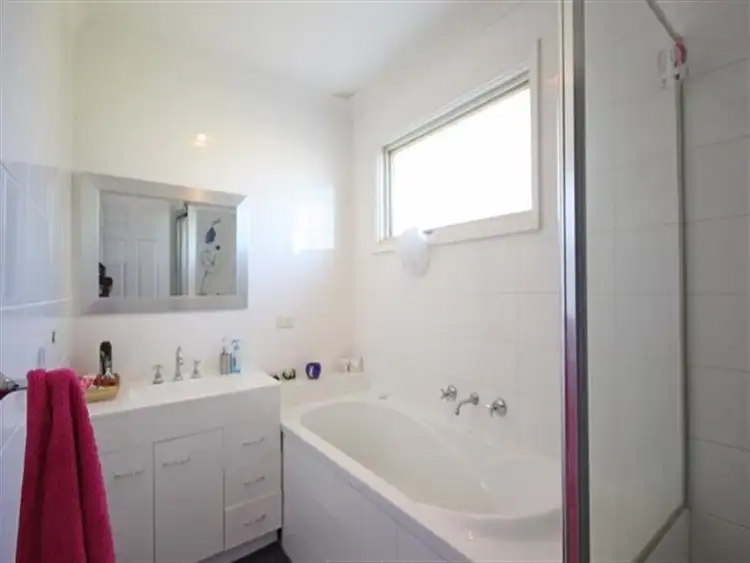 Fourth view of Homely house listing, 28 Anembo Cres, Bradbury NSW