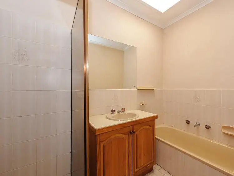 Fifth view of Homely house listing, 5/29 Blackburn Rd, Blackburn VIC