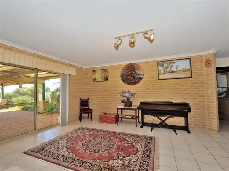 Seventh view of Homely house listing, 2 HARVEY VIEW Rd, Herron WA