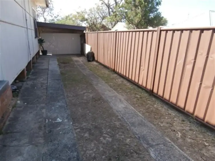 Second view of Homely house listing, 1 Wellington St, Umina Beach NSW