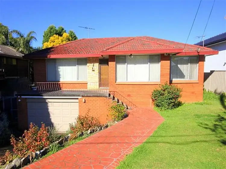 30 Denman Rd, Georges Hall NSW