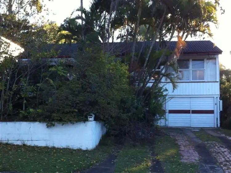 13 Euree St, Kenmore QLD