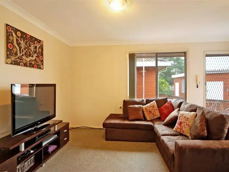 Third view of Homely unit listing, 4/142 Pur Pur Ave, Lake Illawarra NSW