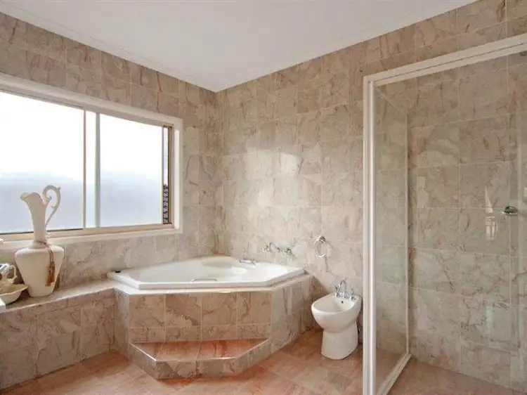 Fifth view of Homely house listing, 6 Thornbill Cl, Blackbutt NSW