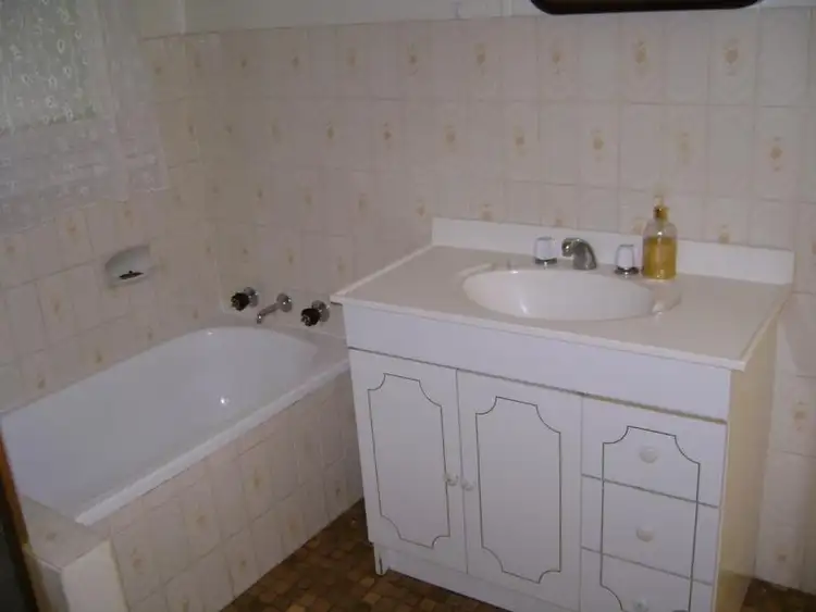 Seventh view of Homely house listing, 10 Main St, Gooloogong NSW