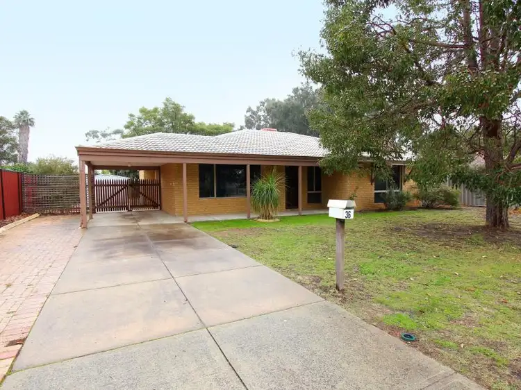 36 Rochester Ave, Beckenham WA