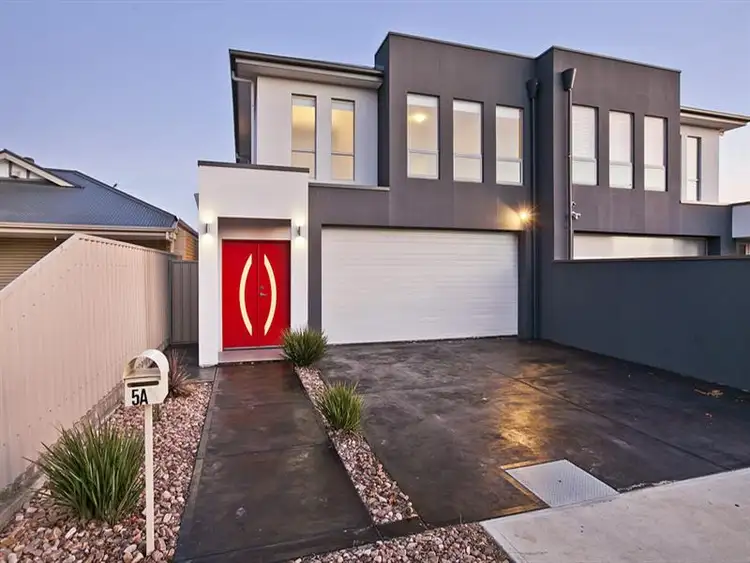 5a John St, Hillcrest SA