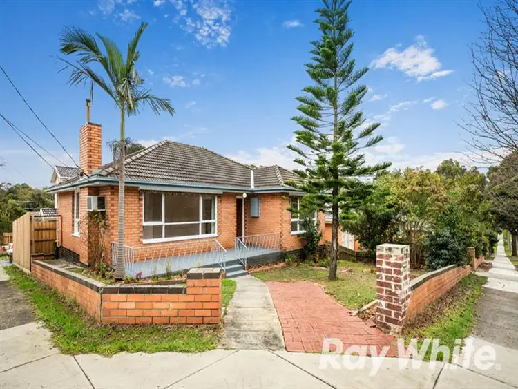 194 Holland Rd, Burwood East VIC