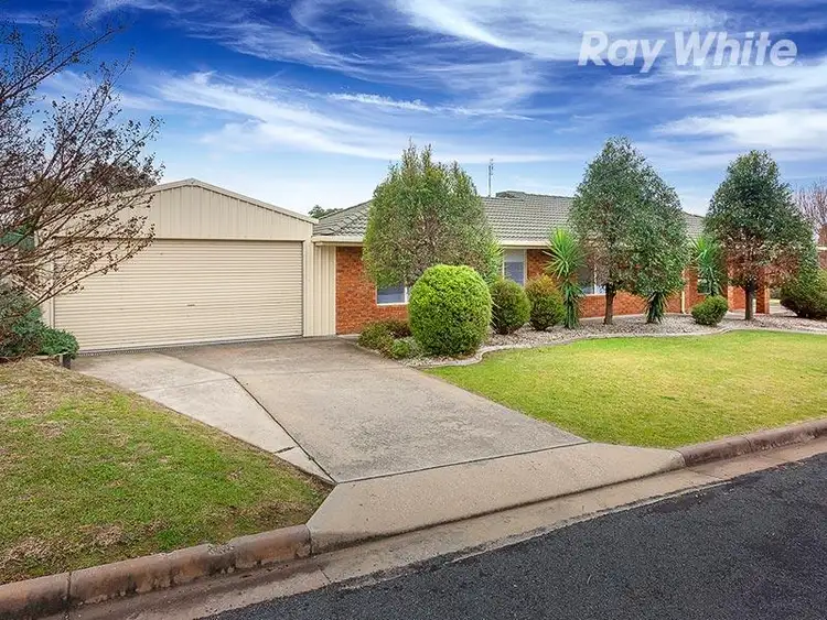 31 Lawson St, Wodonga VIC