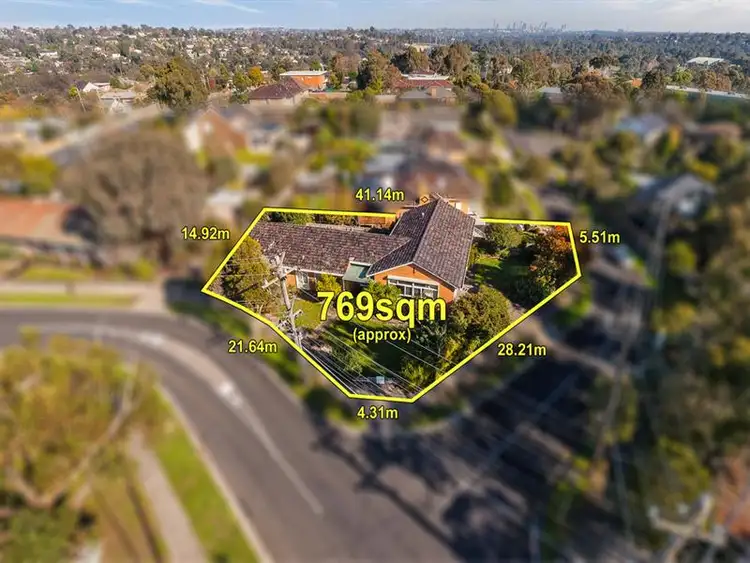 Fifth view of Homely house listing, 40 Sandra St, Bulleen VIC