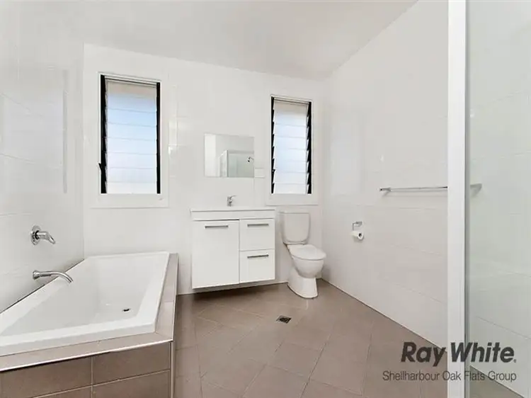 Sixth view of Homely house listing, 3a Adelaide Pl, Shellharbour NSW
