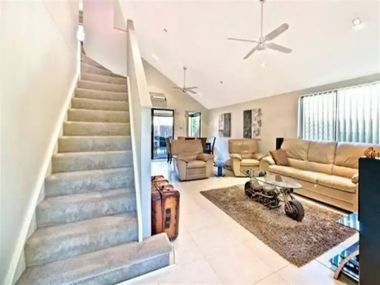 Seventh view of Homely other listing, 2/13 Thelma Ave, Biggera Waters QLD