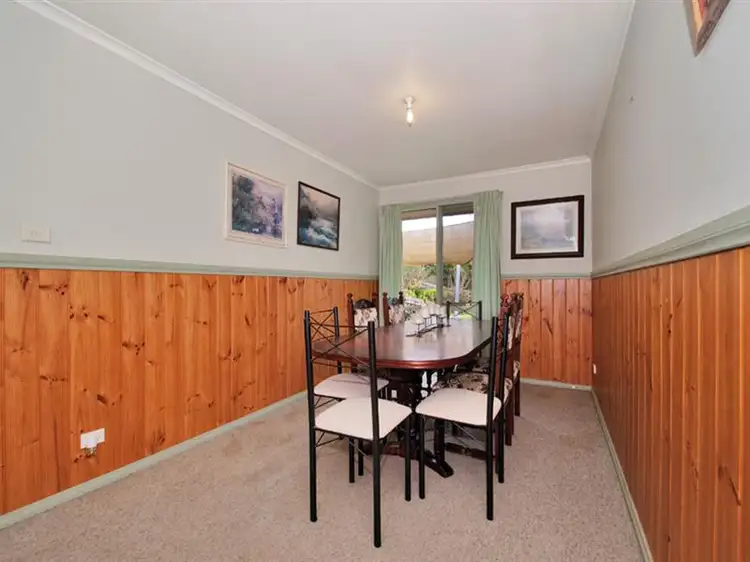 Fourth view of Homely house listing, 1/4 Milton Ct, Mooroolbark VIC