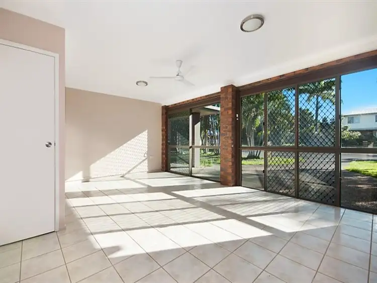 Fifth view of Homely house listing, 3 Louise Ct, Andergrove QLD