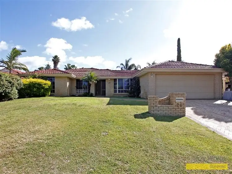 24 Lagoon Hts, Ballajura WA