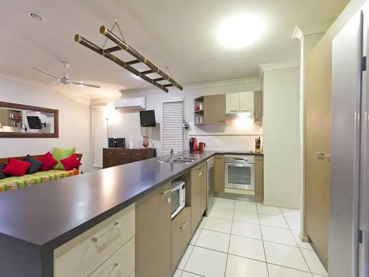 59 Azure Ave, Redland Bay QLD