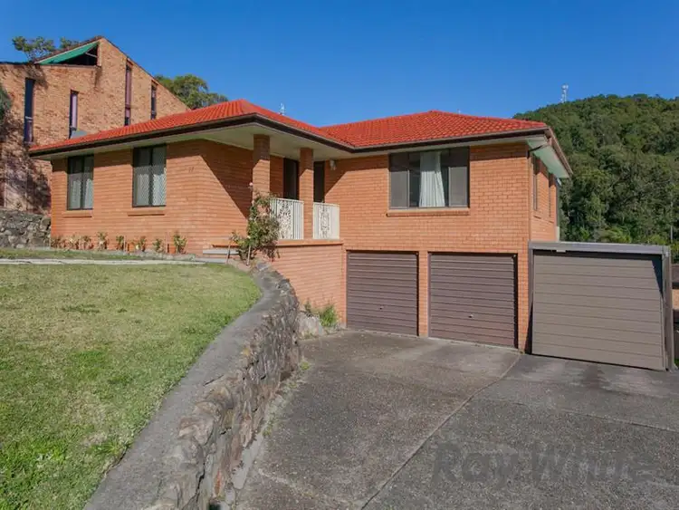 77 Lawson Rd, Macquarie Hills NSW