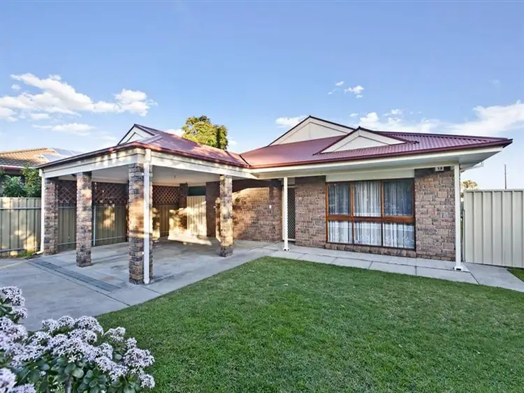 5 Littler Dr, Fairview Park SA