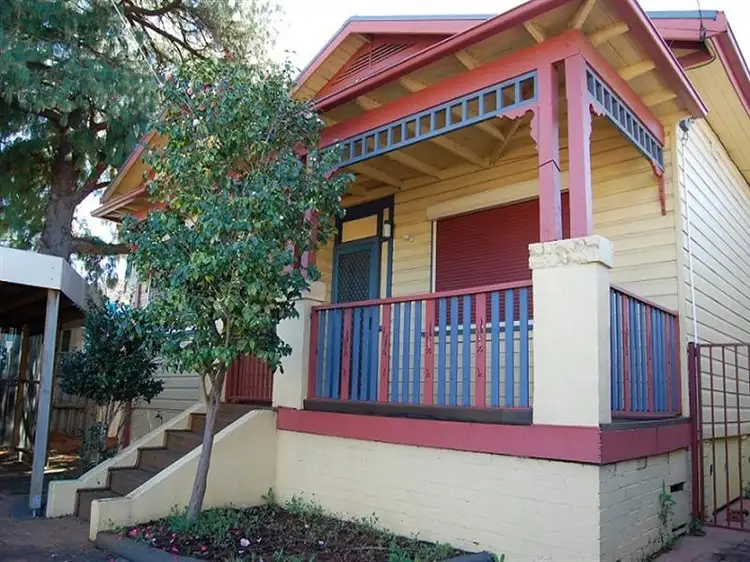 2 Riverside Ave, Putney NSW