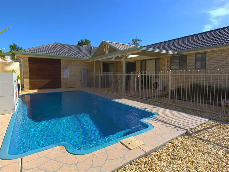 8 Concorde Way, Hamlyn Terrace NSW