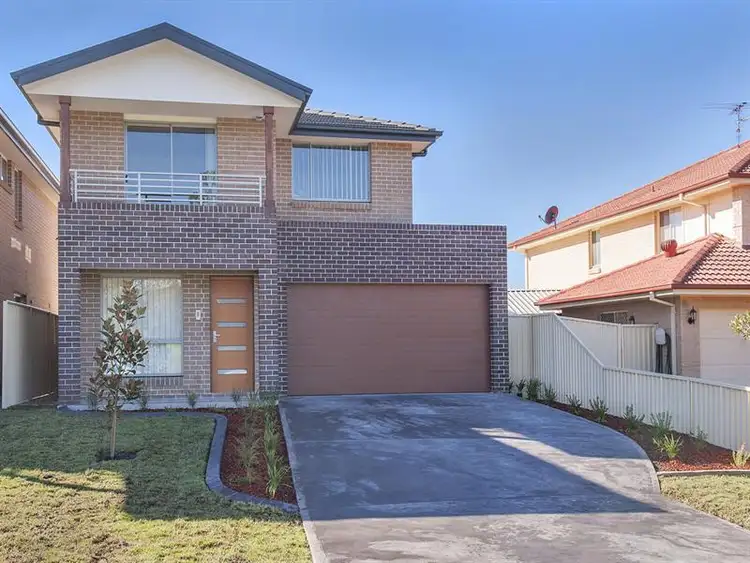4A Vaucluse Pl, Glen Alpine NSW