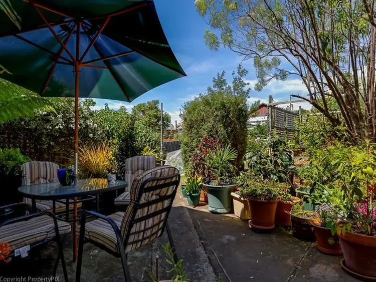 16 Cook St, Lutana TAS