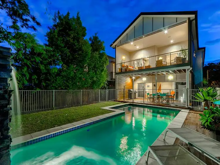 74 Khartoum St, Gordon Park QLD