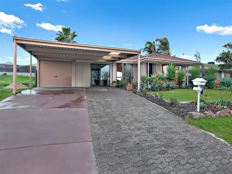 36 Lennard Dr, Moana SA