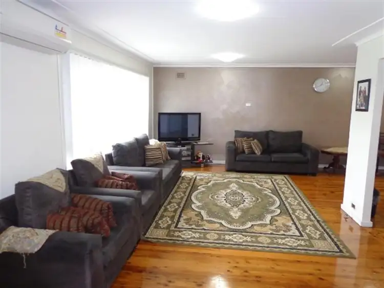 Seventh view of Homely house listing, 52 Beale Cres, Fairfield West NSW