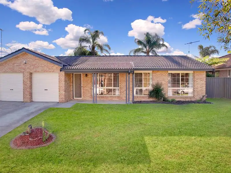 Main view of Homely other listing, 2/16 Winnifred St, McGraths Hill NSW