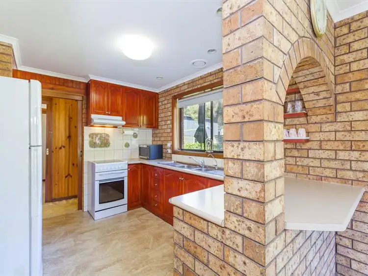 Fifth view of Homely house listing, 16 Kalkarra Cres, Mount Duneed VIC