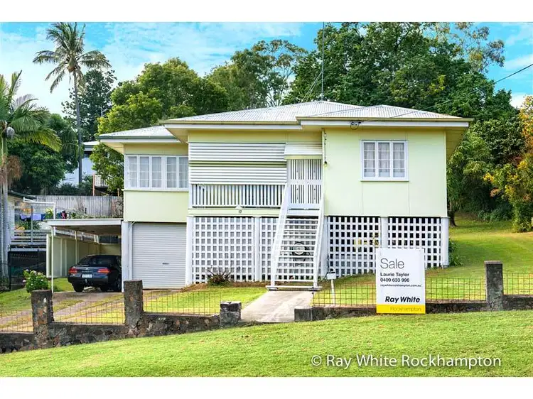 17 Wentworth Tce, The Range QLD