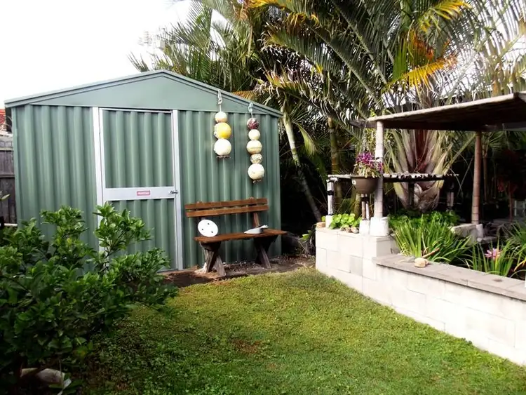 Sixth view of Homely house listing, 148 Endeavour Dr, Banksia Beach QLD