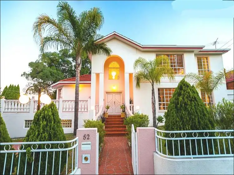 52 Poole St, Kingsgrove NSW