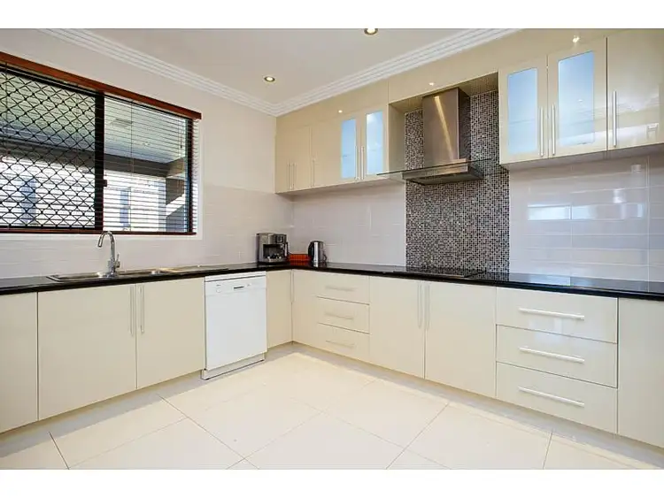 Sixth view of Homely house listing, 2 Elsie Cl, Kuraby QLD