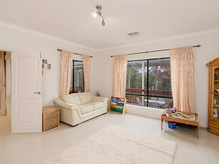 Sixth view of Homely house listing, 7 Vienna Ct, Mount Barker SA