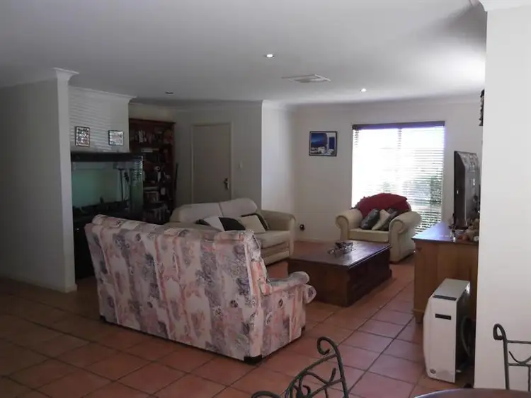 Fourth view of Homely house listing, 1 Kurria Cl, Hillvue NSW