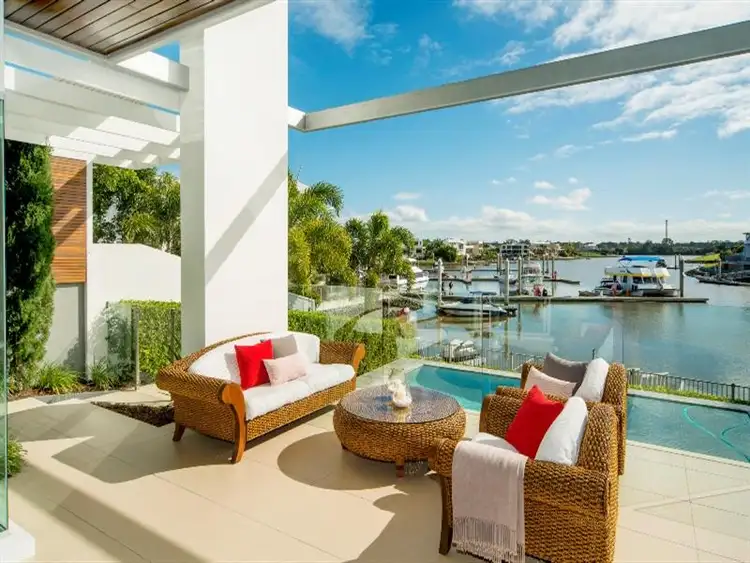 6 River Links Blvd, Helensvale QLD