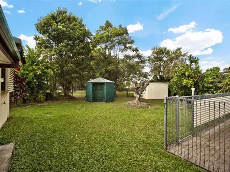 Fifth view of Homely house listing, 3 Jean Cl, Woree QLD