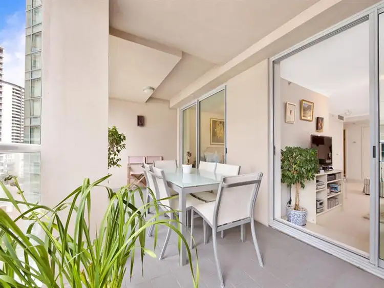 907/2B Help St, Chatswood NSW