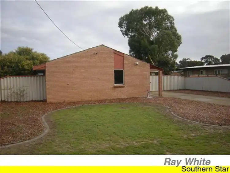 Second view of Homely house listing, 7 Chasley Ct, Kelmscott WA