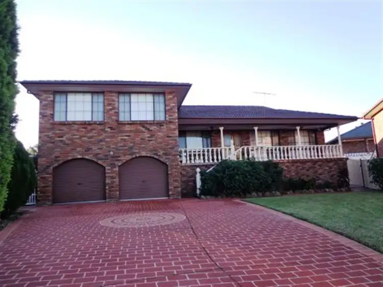 14 Cootha Cl, Bossley Park NSW